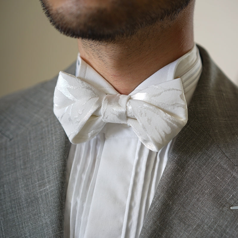 Folding Series Bowtie